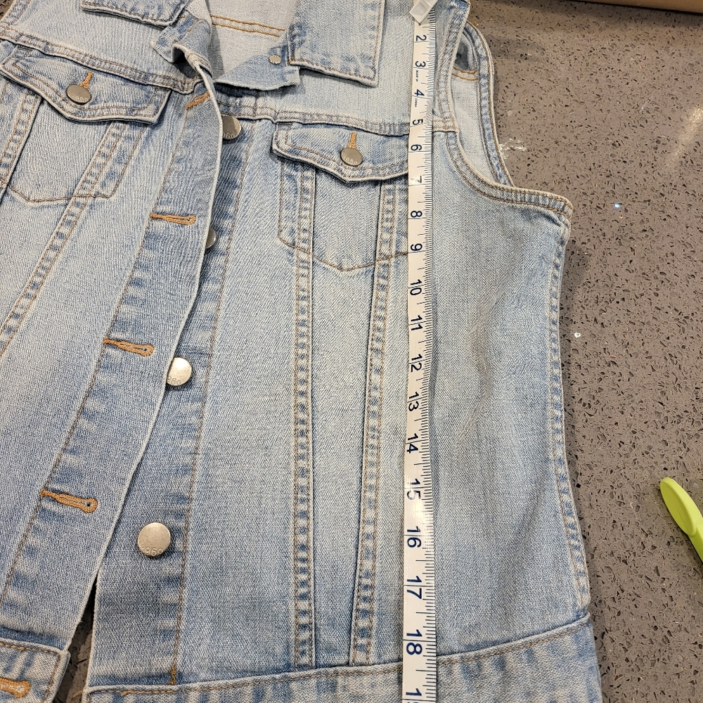 GAP | Denim Sleeveless Jacket - Picture 8 of 8